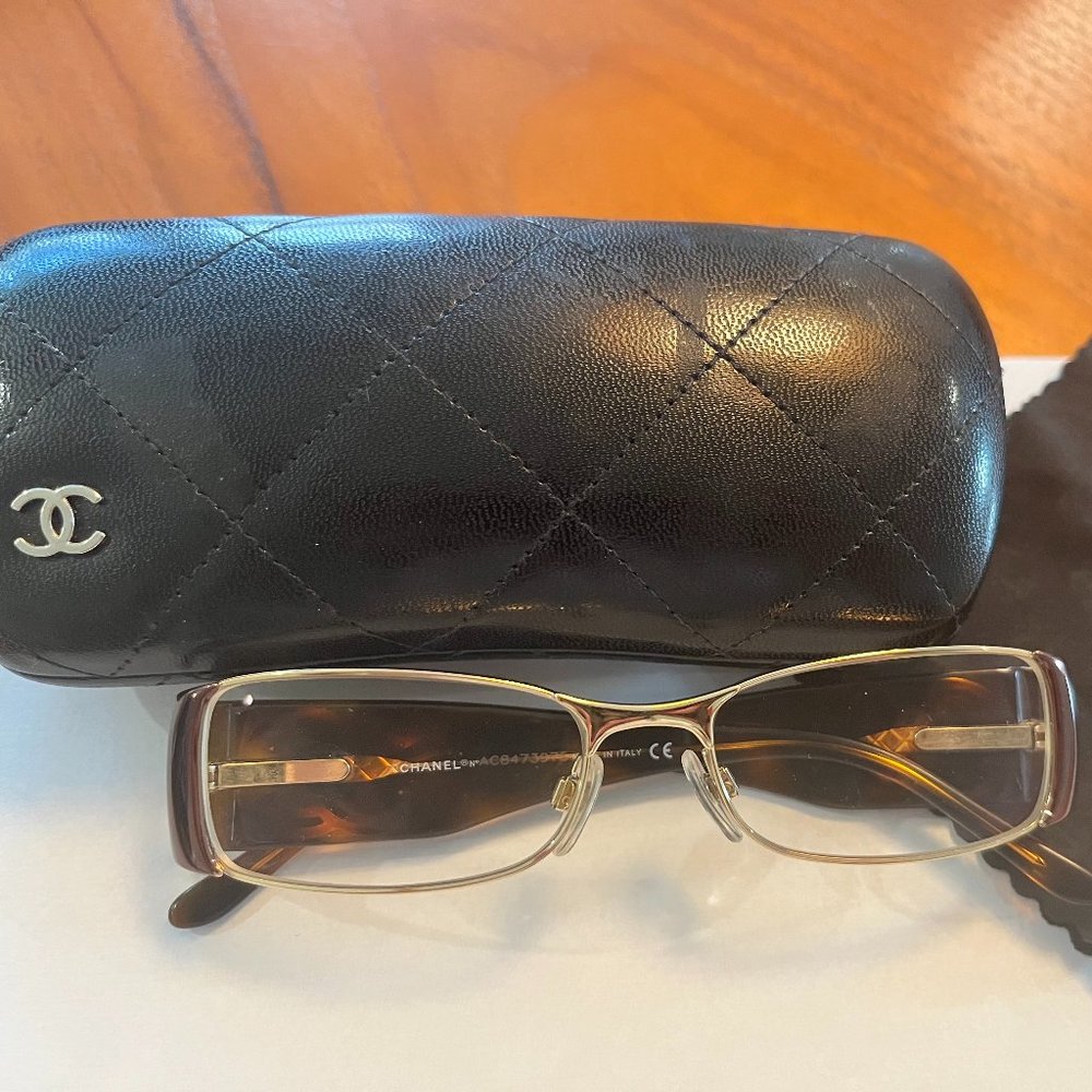 CHANEL optical glasses with original case and cloth